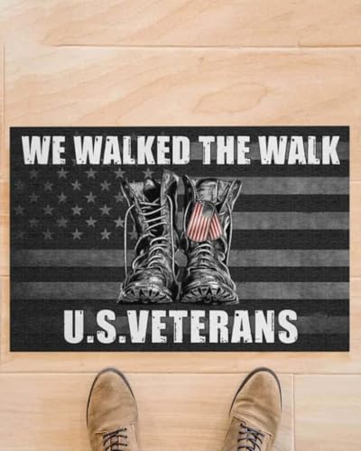 ���փ}�b�g �ޖ��R�l�̂��߂̕č��ޖ��R�l�̂��߂̗F�l�ւ̑��蕨 50×80cm doormat We Walked The Walk U.S. Veterans For Veteran Gift For Friend