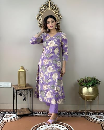 Image of GoSriKi Women's Cotton Blend Printed Kurta with Pant