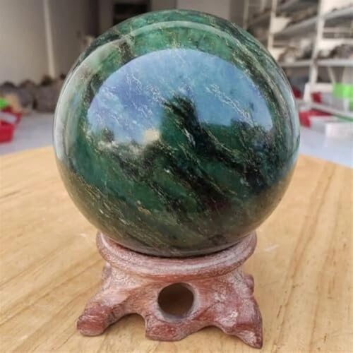 Boule de cristal de quartz émeraude 6cm pour décoration et divination