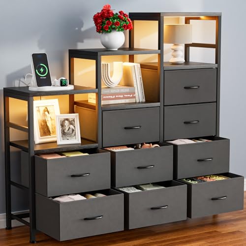 HPWLYO Cómoda negra para dormitorio con luces LED, 9 cajones, cómoda larga con 3 estantes y estación de carga, cómoda de tela de gran capacidad, cómoda ancha para sala de estar, entrada