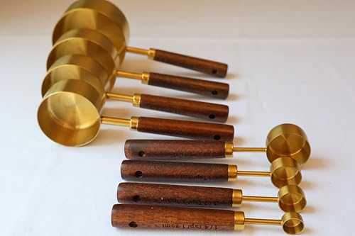 Set de 8 vasos medidores de acero inoxidable oro miniatura 3