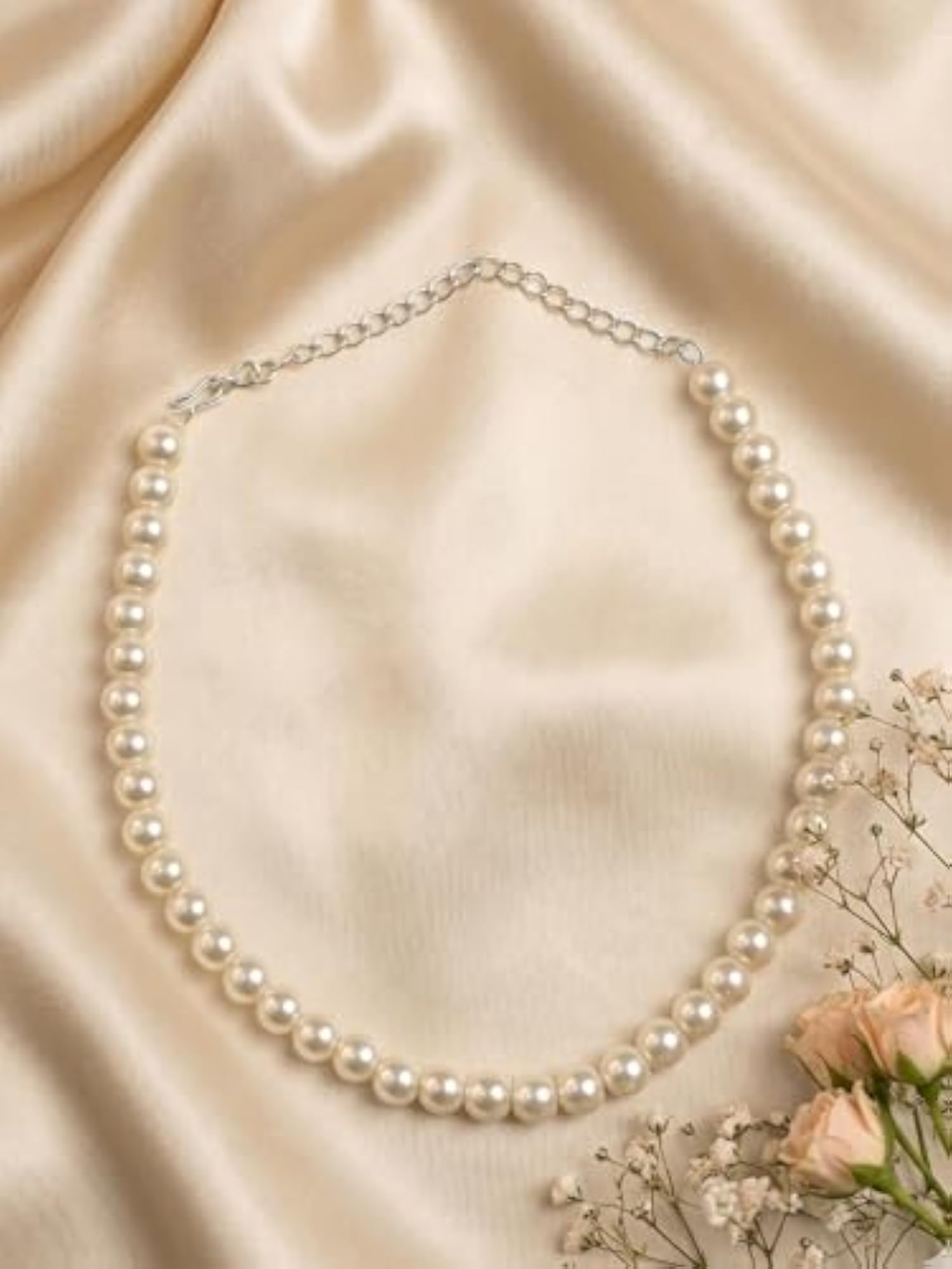 Women's Pearl Choker Necklace, Elegant Minimal Neckpiece