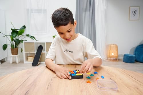Noris 606134745 - IQ Traffic Spiel (Logikspiel ab 6 Jahre) - kniffliges Stauspiel für 1 Person im kompakten Format, Autospiel mit 160 Aufgaben für Kinder und Erwachsene