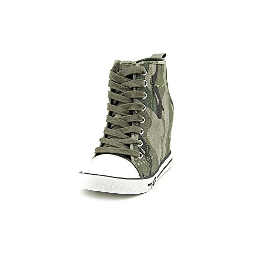 G by GUESS Women's Majestey Olive Camo 5 M