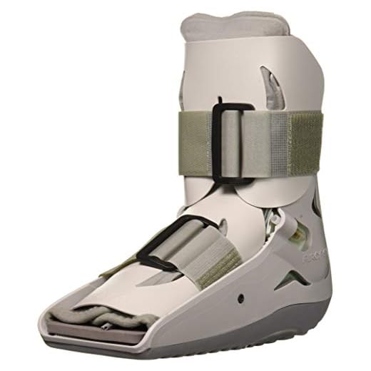 Aircast SP (Short Pneumatic) Walker Brace / Walking Boot, Medium