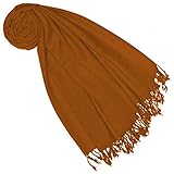 Unsere Pashminas werden aufwändig nach eigenen Entwürfen in einem kleinen Familienbetrieb in Nepal handgewebt. Durch den Kauf eines solchen einzigartigen Schals tragen Sie zum Erhalt dieser traditionellen Handwebereien im Himalaya bei. Alle unserer Schals und Pashminas bestehen aus hochwertigen Naturfasern und werden ausschließlich mit gesundheitlich unbedenklichen, Azo - freien Farbstoffen gefärbt. Die hochwertigen Produkte von LORENZO CANA sind auch beliebt als nobles Geschenk.