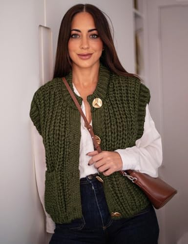 Flygo Womens Sleeveless Crop Chunky Knit Cardigan Trendy Button Down Cropped Knitted Sweater Vest Tops with Pockets2