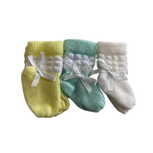 Sapato Sapatinho de Lã Tricot Tricô Bebê Rescém Nascido Maternidade cores sortidas Fita Cetim C/ 3 pares (Neutro)