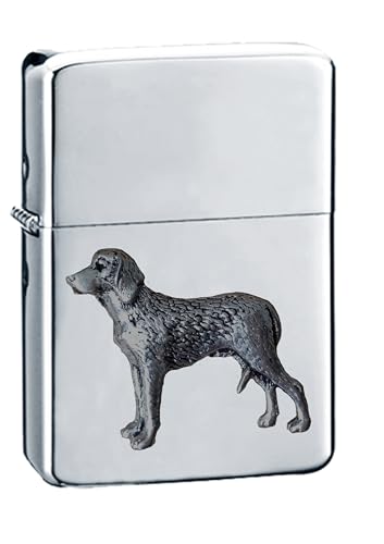 Briquet D23 Finlandais en étain anglais fin finition noire sur un briquet tempête argenté chromé rechargeable à l'essence