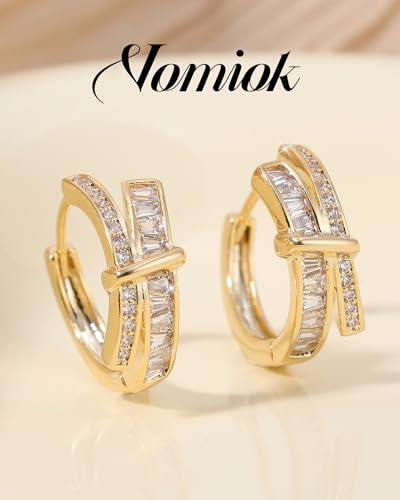 Gold Hoop Earrings for Women, Lightweight Huggie Earrings 14K Gold Plated Hypoallergenic Hoops Earrings, Fashion Cubic Zirconia Hoops Earrings Jewelry Gifts for Womens3