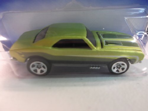 Hot Wheels 67 Camaro Verde 2009 Dream Garage 3/10