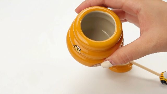 Amazon.com: BuleVina Ceramic Honey Pot with Wooden Dipper - Small