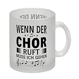 Wenn der Chor ruft Glas Tasse Schwarz Modernes textbasiertes Design mit stilvollem Schwarz-Weiß-Schriftzug und musikalischen Noten für Chorliebhaber