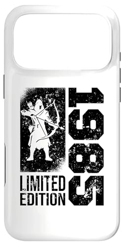 Archery, 1985 �N���܂�̃A�[�`���[ ���B���e�[�W�o�[�X�f�[�A�A���[�X�|�[�c�A�A�[�`�F���[ �X�}�z�P�[�X iPhone 17 Pro Max �p