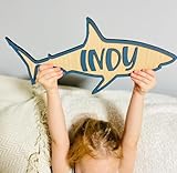 Decoración de pared grande personalizable con nombre de tiburón para dormitorio, habitación de niños, decoración de pared bajo el mar, regalo de cumpleaños personalizado para nieta