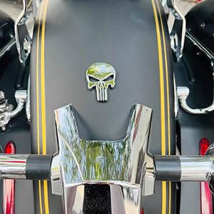 Image of Skull Metal Car 3D Sticker Emblem for Car Motorcycle Scratched Decorative Car Logo Side Tail Logo (Silver)