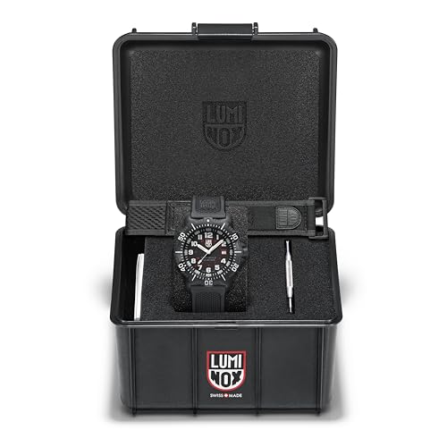 Luminox Herren Analog Schweizer Quarzwerk Uhr mit Kunststoff Armband XS.4231.Set