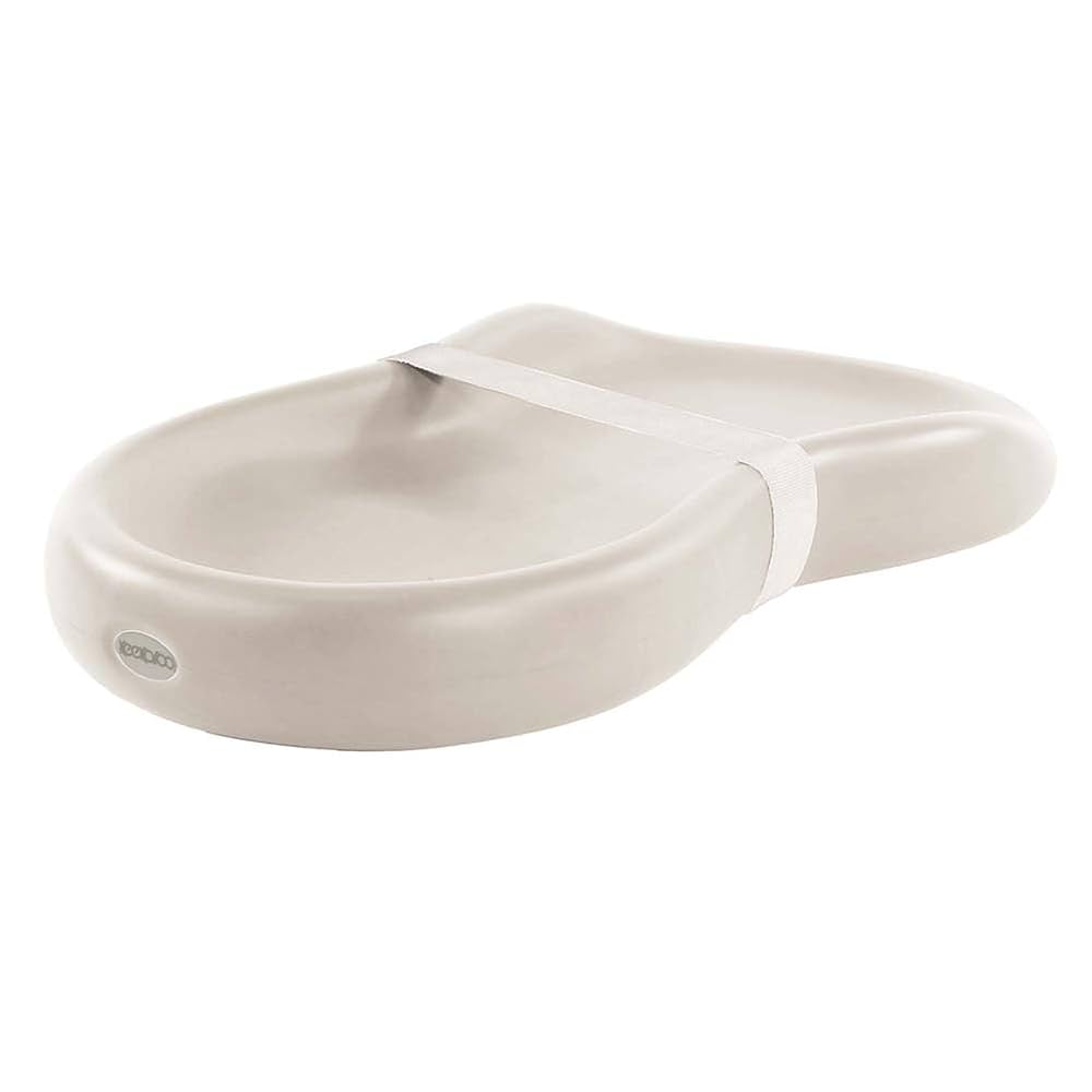 Keekaroo Peanut Changer Vanilla - Easy-to-Clean Changing Pad.