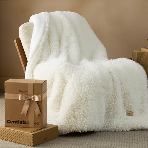 Bedsure GentleSoft Luxury Faux Fur White Throw Blanket for Couch Extra Soft Fuzzy Fluffy Shaggy Blanket Gifts for Women Warm Cozy Plush Comfrt Fleece Throw for Room Decor 50x60 Inches