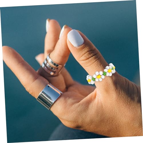 Bijoux à la mode sans irritation | 5 bagues tendance en plastique légères - 4