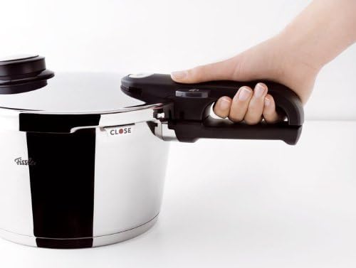 Fissler Pressure Cooker Suitable for All Hob Types Including Induction, Steam Cooker Function, Secure-locking, Diameter: 22 cm, Capacity: 6 Litres, Vitavit Premium