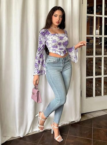 Image of Istyle Can Floral Print Slim‑Fit Crop Top with Square Neck & Bell Sleeves Casual for Women, 95 % Polyester /5 % Elastane Knit, Trendy Crop Tee for Jeans and Skirts
