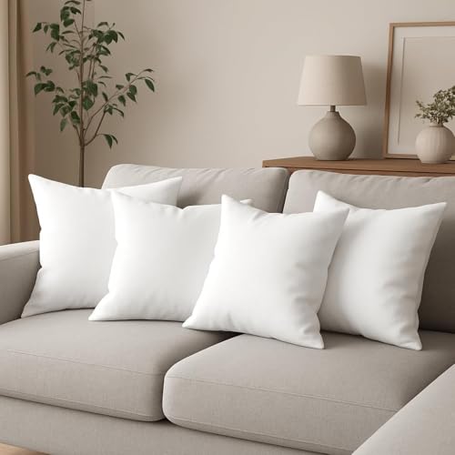 Comfort morbido e sofficità anallergica per il tuo relax: I Cuscini FIBER offrono un'imbottitura eccezionale che garantisce una morbidezza e una sofficità uniche, trasformando il tuo divano in un'oasi di puro comfort. Realizzati con materiali anallergici, sono la scelta ideale per chi cerca un riposo salutare e senza preoccupazioni, perfetti per creare un ambiente accogliente e sicuro per tutta la famiglia.