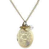 Gellert Grindelwald DIY Costume Guide: Master the Dark Wizard Look 9 Gold Chain Pendant Locket