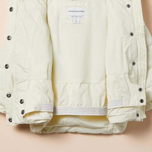 Image of Amazon Essentials Girls and Toddlers' Heavyweight Hooded Puffer Coat, Water-Resistant
