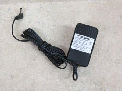 Genuine Pyramat IT12V-1201600 Class 2 Power Supply Adapter 12V--1600mA