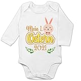 Neugeborene und Babys finden hier ein lustiges Motiv: Mit einem Statement, einem Osterhasen und einer Jahreszahl passt es perfekt Ostern