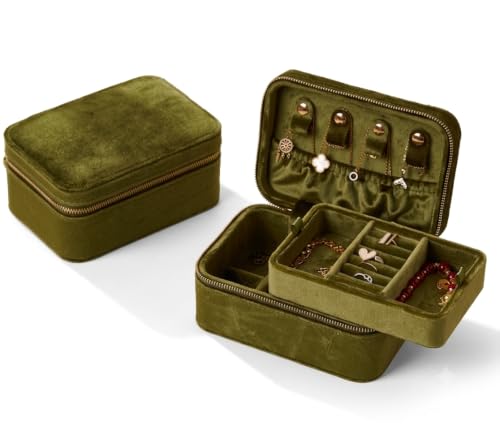 U-LUXE, Ultra-Soft Velvet Travel Jewelry Box - Small Sleek & Chic Case for Necklaces, Rings, Earrings - Compact Jewelry Organizer - Ideal Gift for Women