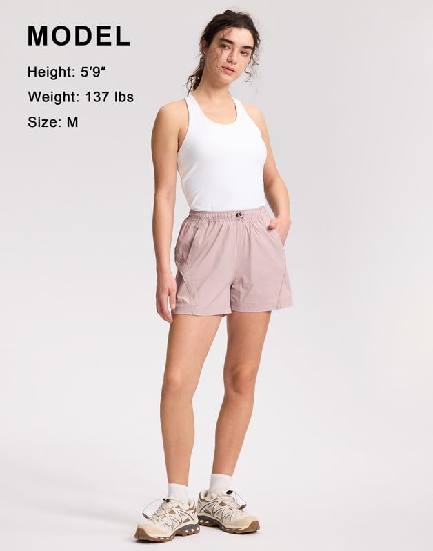 Pioneer Camp Wandshorts für Damen | Atmungsaktive & Schnelltrocknende Funktionsshorts für Trekking, Bergsteigen & Outdoor | Wassserabweisend, Reißfest mit Reißverschlusstaschen