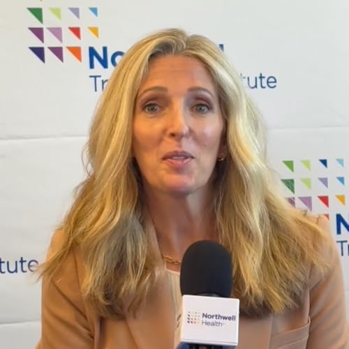 Long Island &lsquo;angel&rsquo; donates kidney to the manager of her favorite restaurant