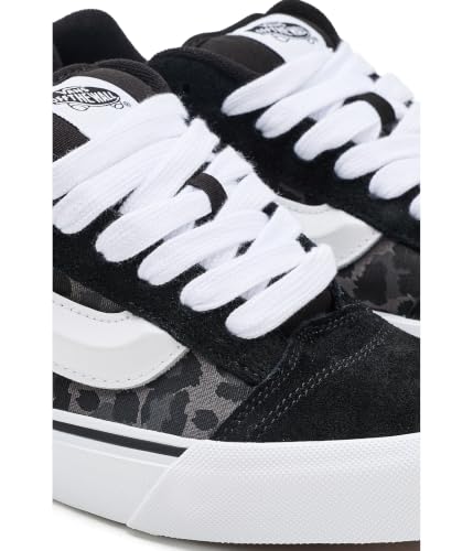 Image of Vans Unisex-Adult Knu Skool Shoe - '90s Retro Puffy Low-Top Fashion Sneakers for Men & Women