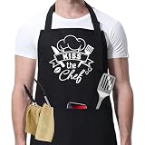 SAIONJI “Kiss the Chef” Funny Apron – Adjustable, Gabardine Kitchen Apron with Pockets for Cooking, Grilling – Ideal Gift for Food Lovers (Kiss the Chef)