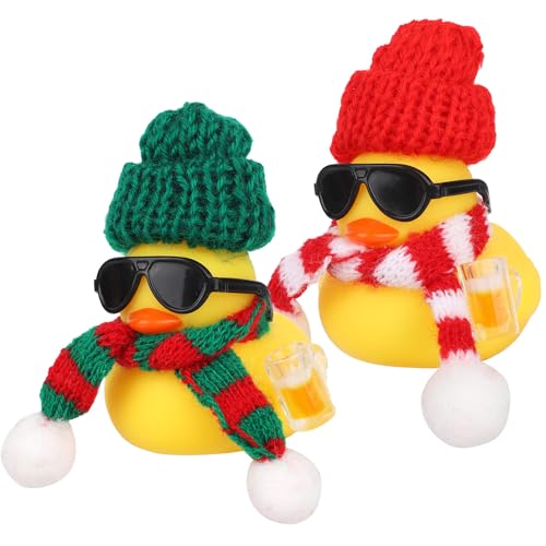 2uds Navideño Goma Pato Adorno Coche, Mini Salpicadero Decoración Patos con Sombrero Pequeño Bufanda Gafas Sol y Jarra Cerveza Accesorios Lindos para Decoraciones de Coche Hogar Oficina