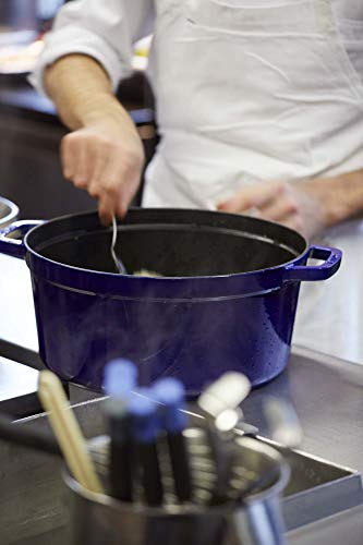 Image of Staub Cast Iron 9-qt Round Cocotte - Dark Blue