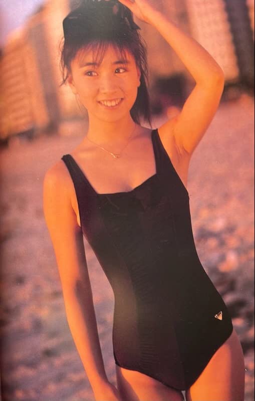 Amazon.co.jp: お宝写真集「南回帰線」うしろゆびさされ組