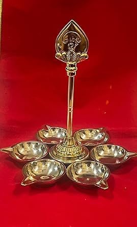 Murugan Vel Diya, Arumuga Vilakku with Vel, Arumugam Vilakku, Murugan Vel Vilakku 7 Inch Height, Brass, Gold Colour, 1 Piece