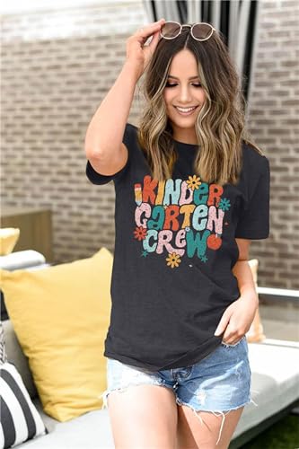 Teacher Shirt Women First Day of School T-Shirt Back to School Tshirt Third Grade Crew Shirt Teacher Gift Tops4