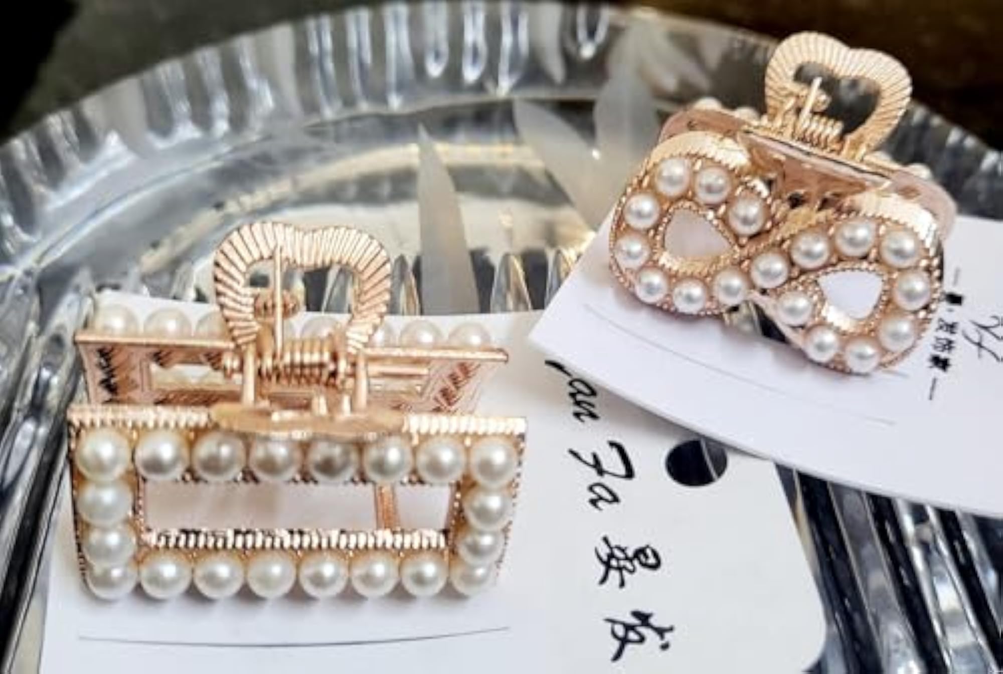 Metal Pearl Design Hair Clutchers, Assorted Colors