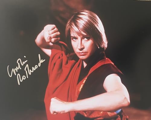 Cynthia Rothrock LADY DRAGON 1990 Original 8X10 Autographed Photo #3