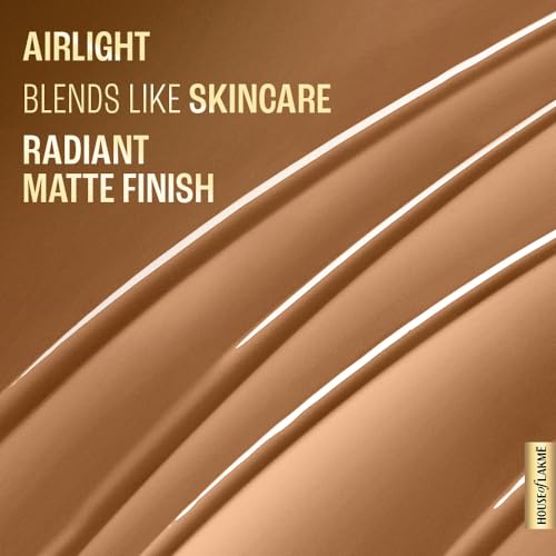 Image of LAKME Makeup+Skincare VitC Superglow Skin Perfecting Tint Cool Walnut C380 25ml, Medium coverage, Natural finish liquid for all skin type