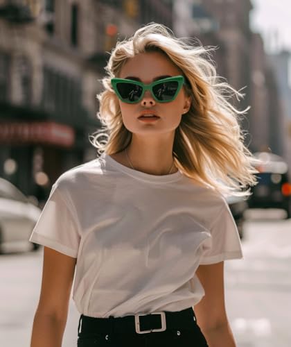 FEISEDY Retro Cat Eye Sunglasses for Women UV400 Protection Small Vintage Chic Shades B01322