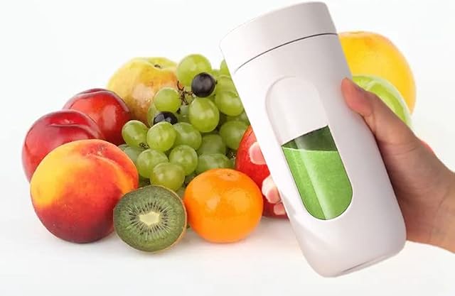 U-A CocBear Portable Blender, 300ml Usb Rechargeable Portable Juice Blender, Smoothie Maker For Home/Office/Gym/Travel, Gift, Healthy Living (White)