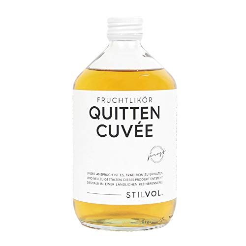 Quitten Cuvée Likör 500ml mit 19{3814539f8400625c79a55606c183e37f3745c2e9335658f8273ebd161077bfb2} Vol. von STILVOL. Spirituosen. Quittenlikör aus deutscher Klein-Brennerei, ohne künstliche Aromen.