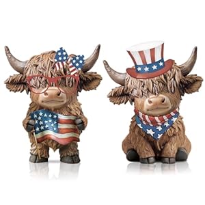 Karenhi 2 Pcs Memorial Day Highland Cow Figurines Decor Independence Day 4th of July Resin Statue Red White and Blue Patriotic American Flag Gnomes for Home Garden Office Tiered Tray Table Decor