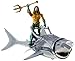 Produktbild Mattel FWX37 DC Aquaman 15 cm Figur mit Hai, Spielzeug Actionfiguren ab 4 Jahren