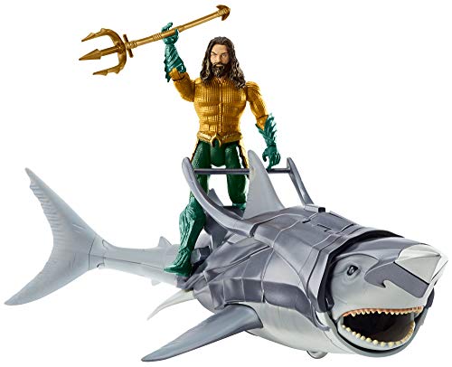 AQUAMAN 6-inch AQUAMAN & Warrior Shark Figure & Creature Pack